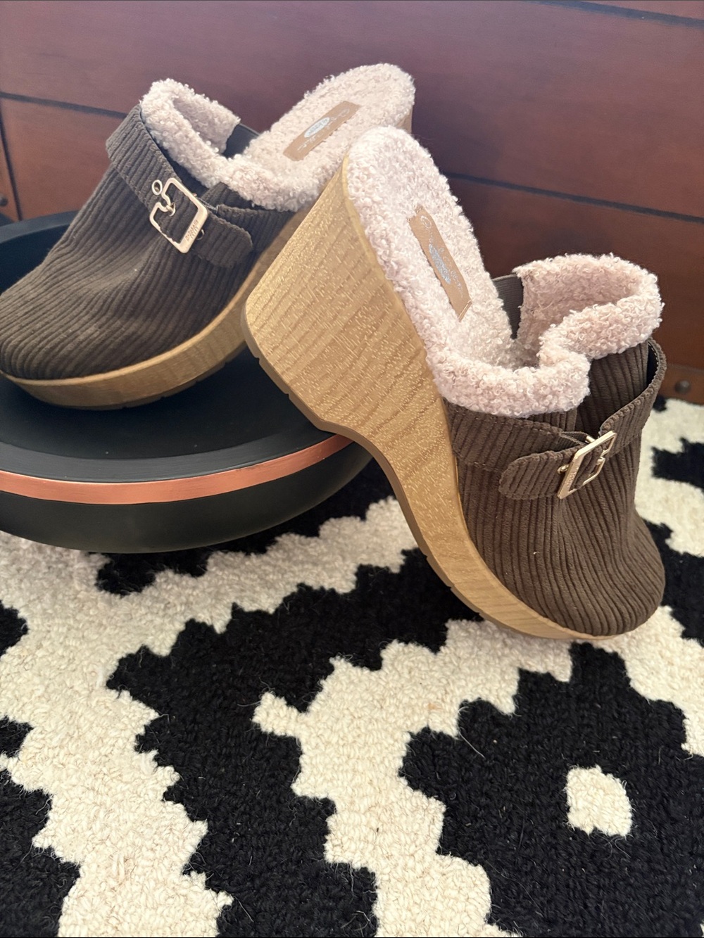 Dr. Scholl's Brown Corduroy Faux-Shearling Wedge Clogs